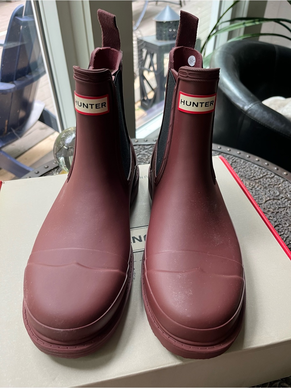 HUNTER COMMANDO CHELSEA BOOTS IN MUTED BERRY 7 - Picture 6 of 8